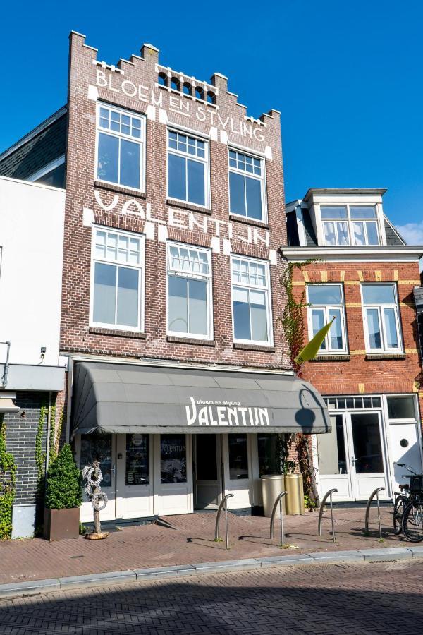 Stadslogement Valentijn 스네크 외부 사진