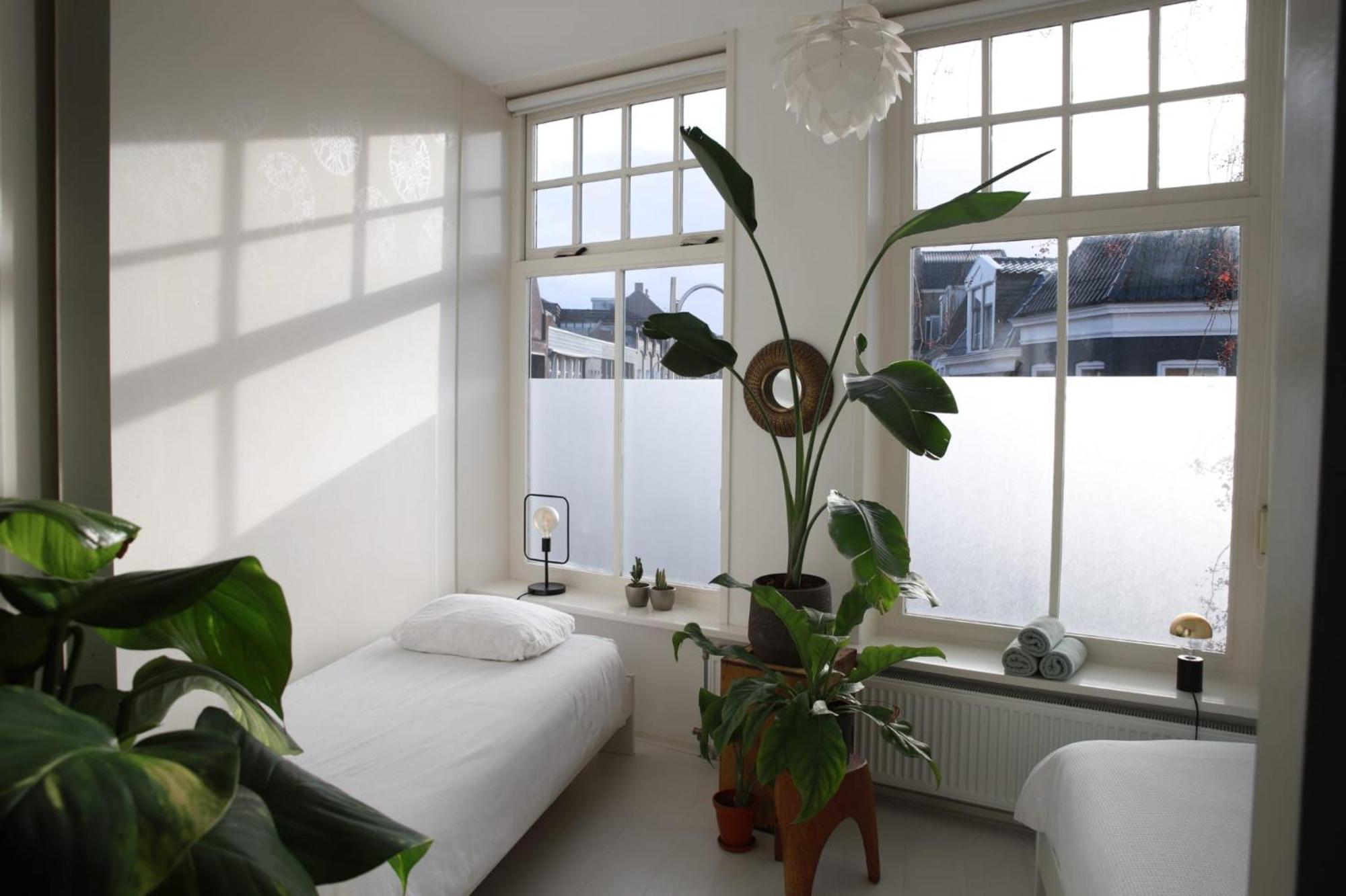 Stadslogement Valentijn 스네크 외부 사진
